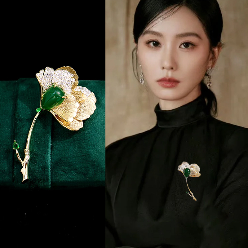 银杏叶胸针女款2025新款