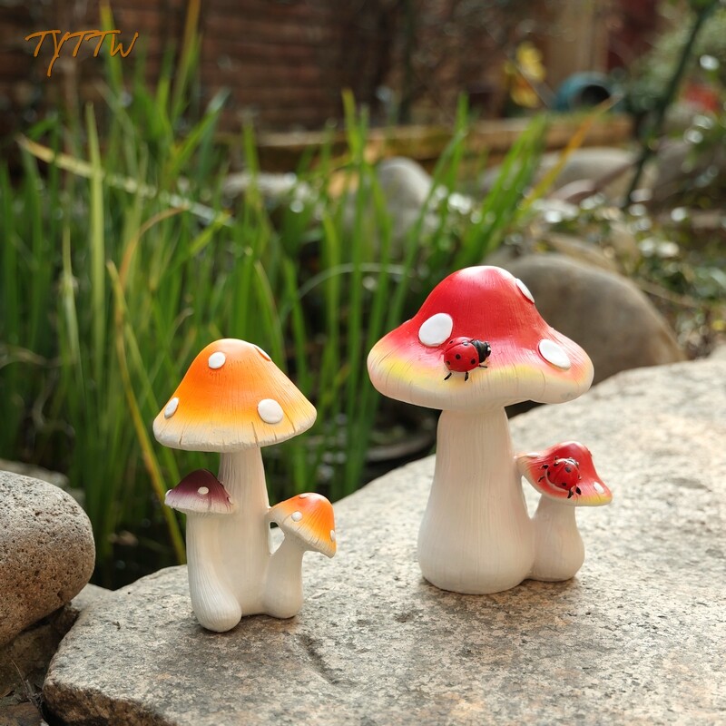 仿真卡通微景观装饰树脂蘑菇摆件