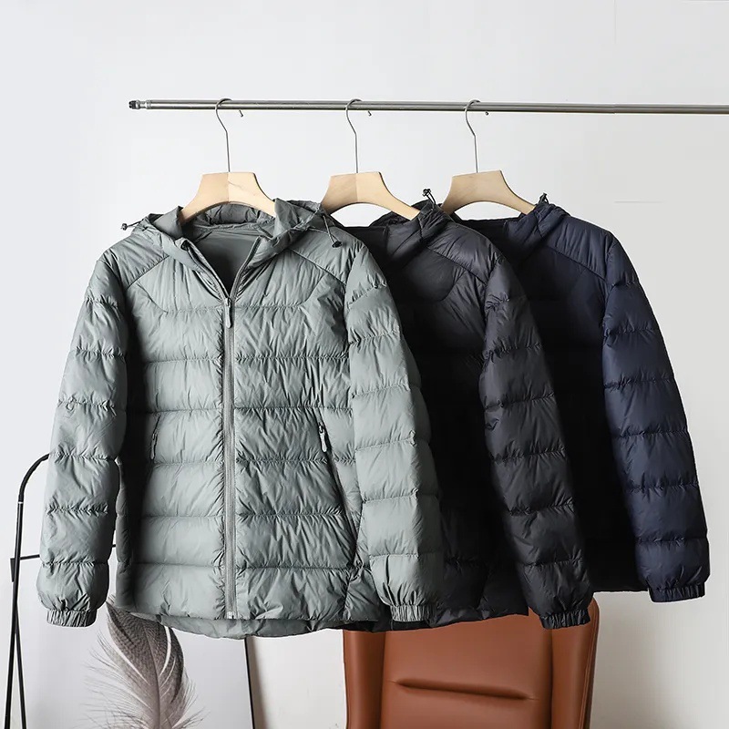 轻便秋冬鸭绒90轻薄新款外套冬季保暖男士排骨休闲连帽羽绒服