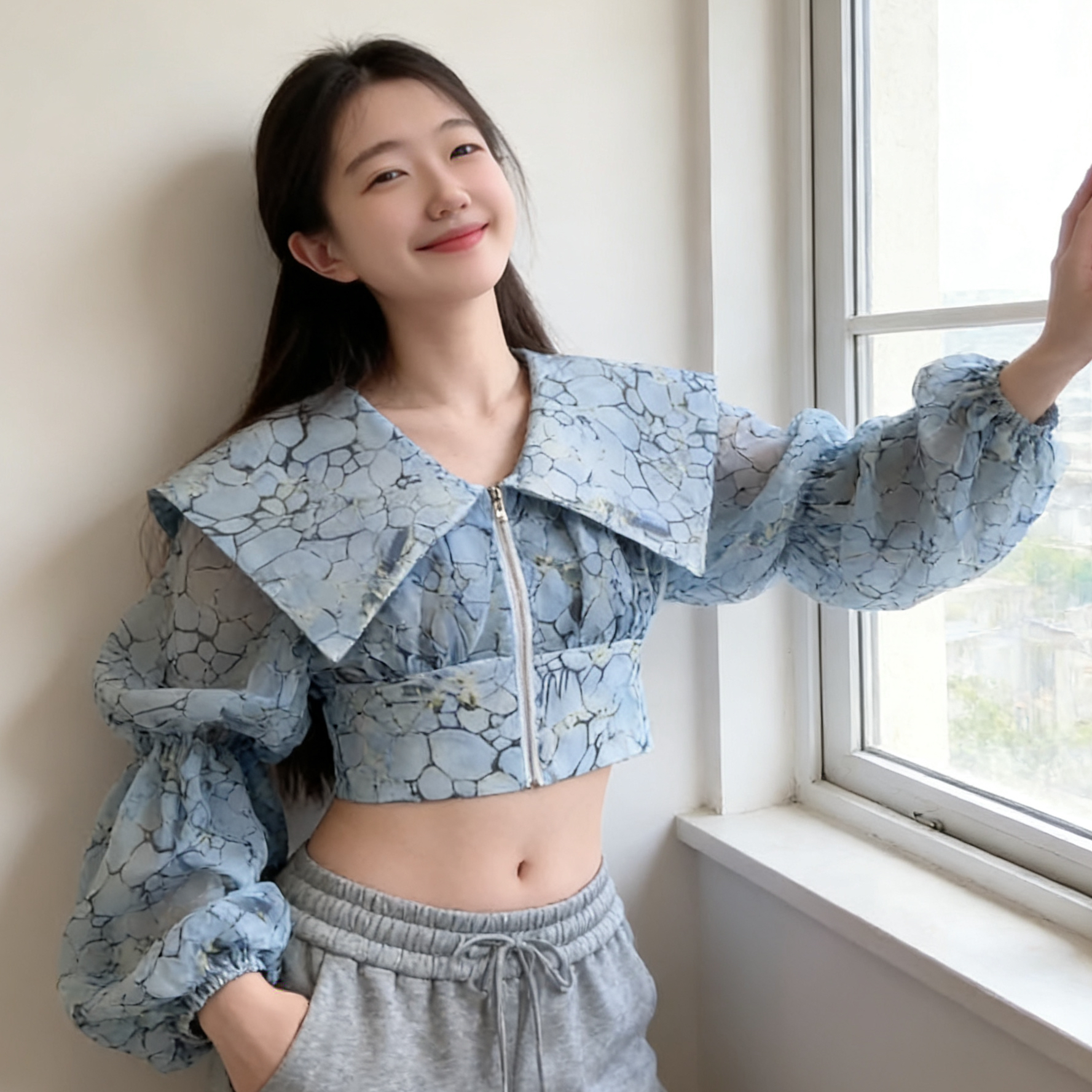 淑女风喇叭袖印花雪纺衫女修身显瘦大翻领拉链开衫女长袖春秋衬衣