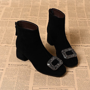 2025秋冬新款磨砂洋气小短靴女款粗跟女靴子瘦瘦靴软皮绒面马丁靴