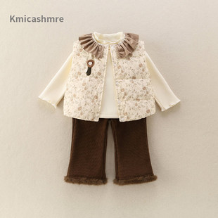 女宝冬套装羽绒马甲保暖毛衣加绒裤子宝宝冬装女童可爱分体外出服