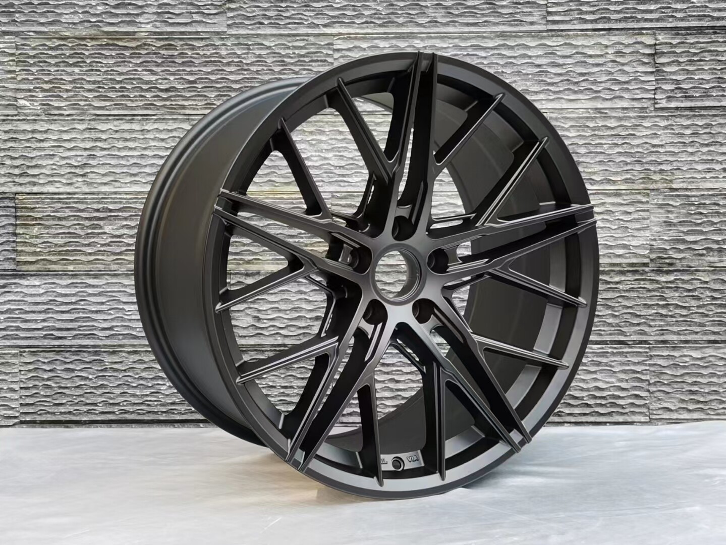 适用于 英菲尼迪Q50 Q70 Q60博瑞 帝豪 缤越 力绅 奥德赛19寸轮毂