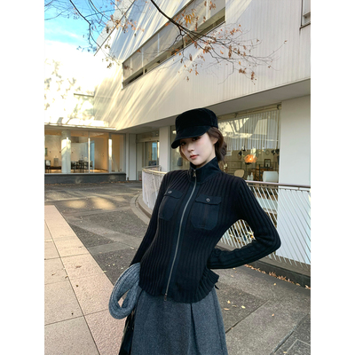 GYOKUU【一日闲适】2025aw 黑色竖坑条毛衣针织外套