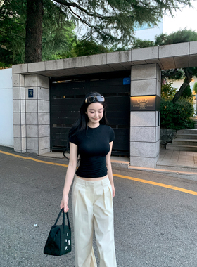 GYOKUU【亲肤奶皮T恤】黑色小圆领短袖T恤