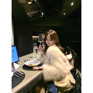 芬兰进口狐狸毛外套 2025aw GYOKUU 苏黎世