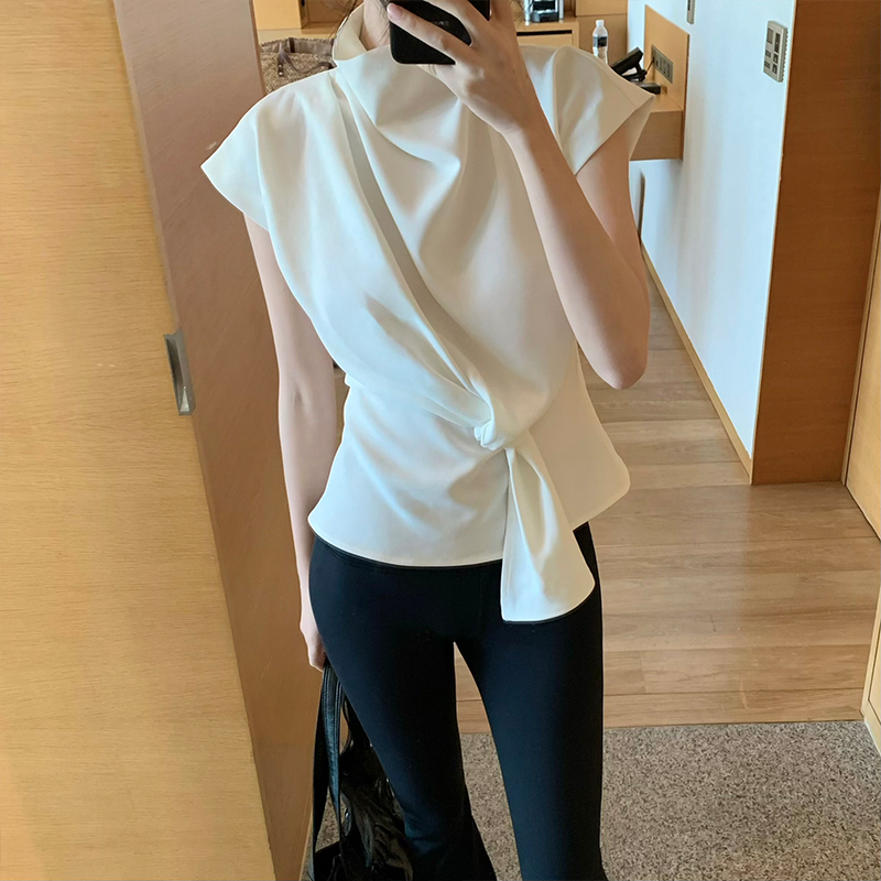GYOKUU 立体裁剪 奶白色小高领气质设计款小飞袖上衣