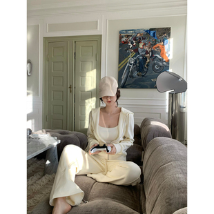 直筒卫裤 2025aw奶白色薄绒连帽卫衣外套 加倍温暖 GYOKUU