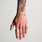 百搭原创设计小众叠戴饰品个性 S男女款 拼接珍珠手链 25S SWFI远东