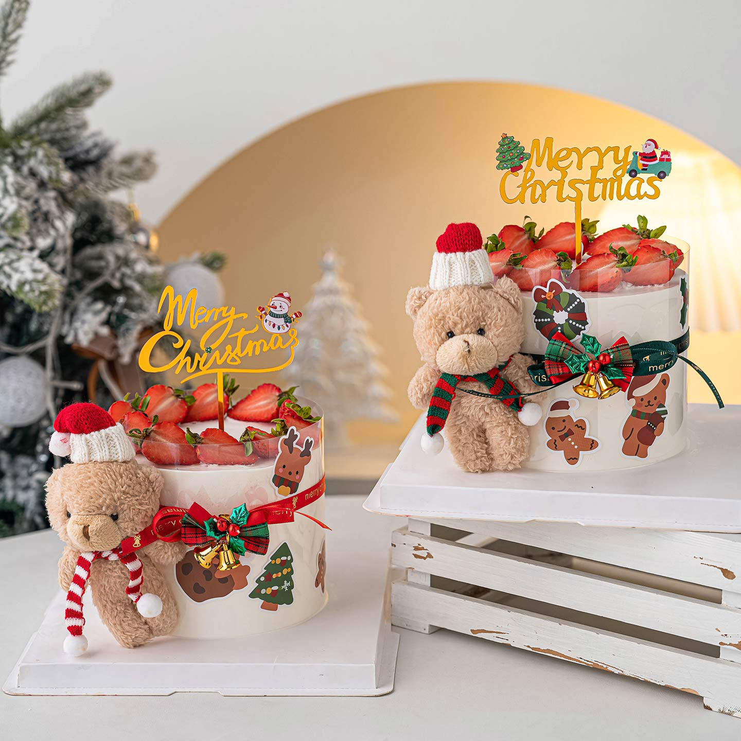 圣诞节毛绒围巾小熊蛋糕装饰摆件