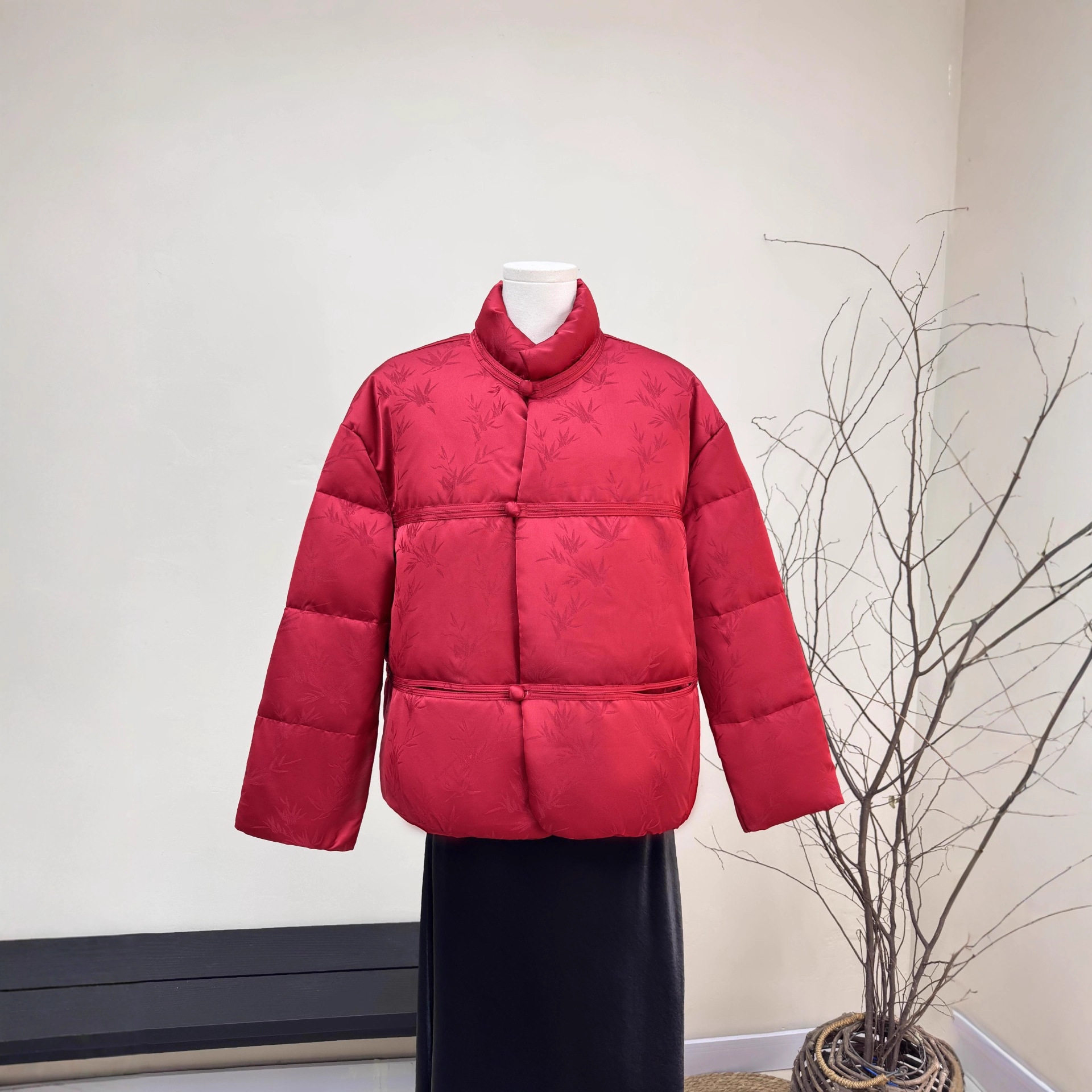 新中式提花喜庆羽绒服2025冬季新款国风立领保暖显瘦洋气百搭外套