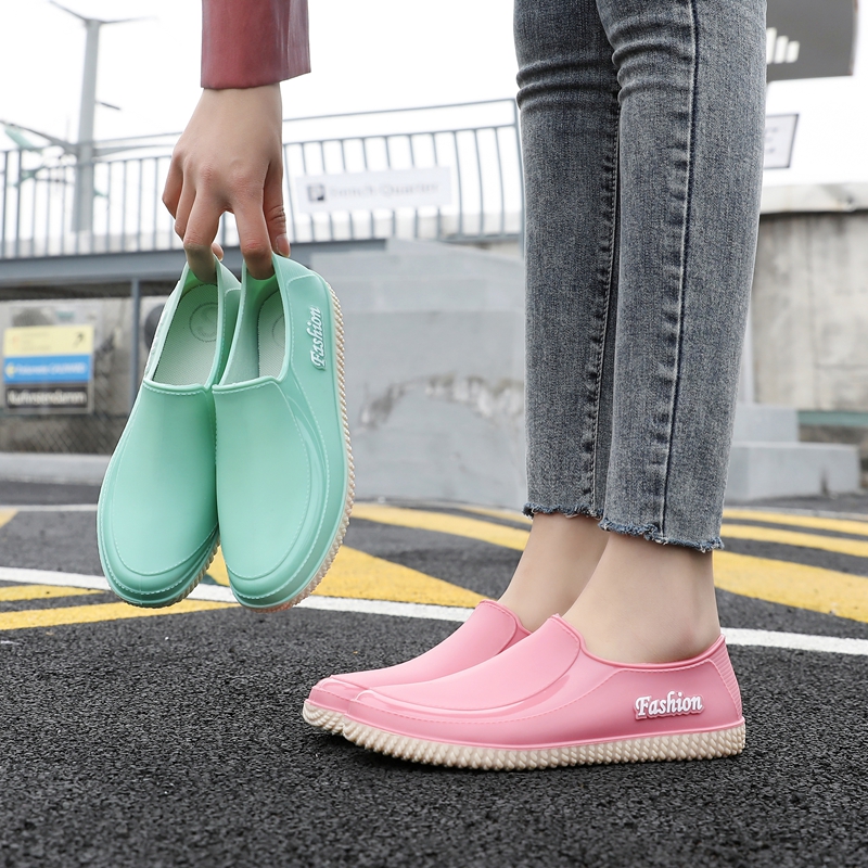 防水鞋女雨鞋女雨靴浅口轻便百搭