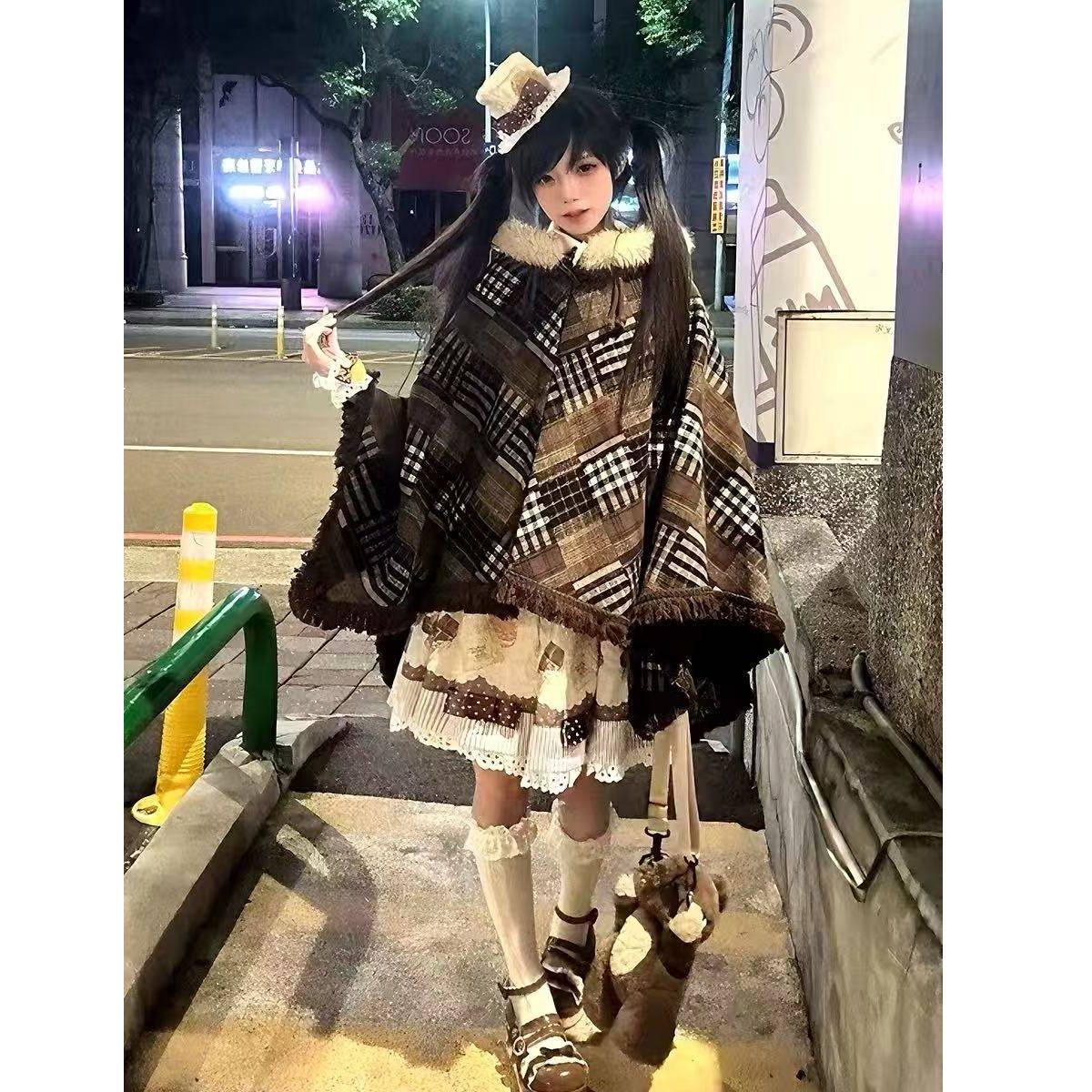 复古格纹 Lolita斗篷外套女秋冬毛领保暖披肩蕾丝内搭裙全套穿搭,女装/女士精品,短外套,淘宝优惠券,粉丝福利购,淘宝优惠卷