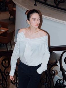 old套装 深圳南油设计师品牌一身26 years