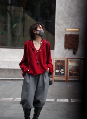 深圳原创设计师品牌时尚潮流休闲百搭款针织毛衫