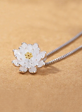 气质小荷花吊坠项链女锁骨链