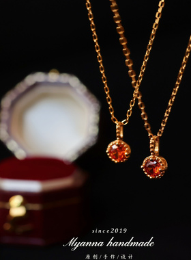 石榴红通体银复古红锆石吊坠项链