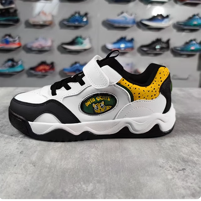 萌宠鞋安踏儿童男小童板鞋儿童