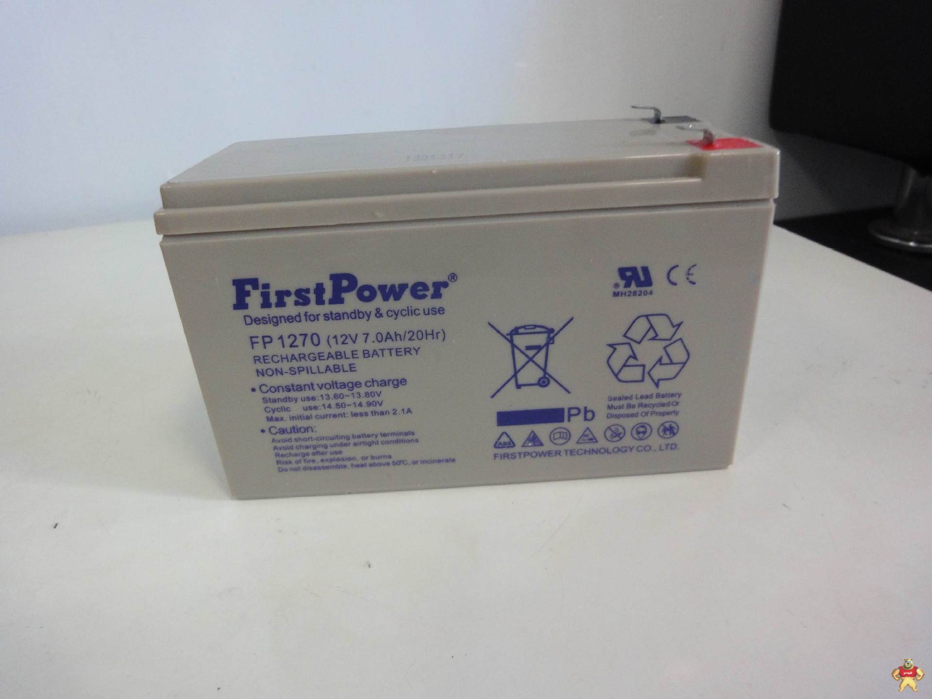 FirstPower一电蓄电池FP12170深圳一电蓄电池12v17ah消防机柜用