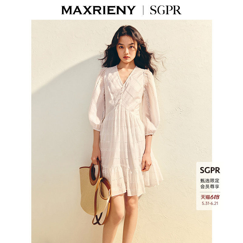【SGPR】优雅伞摆修身连衣裙25夏款v领领证小白裙波嬉风气质穿搭