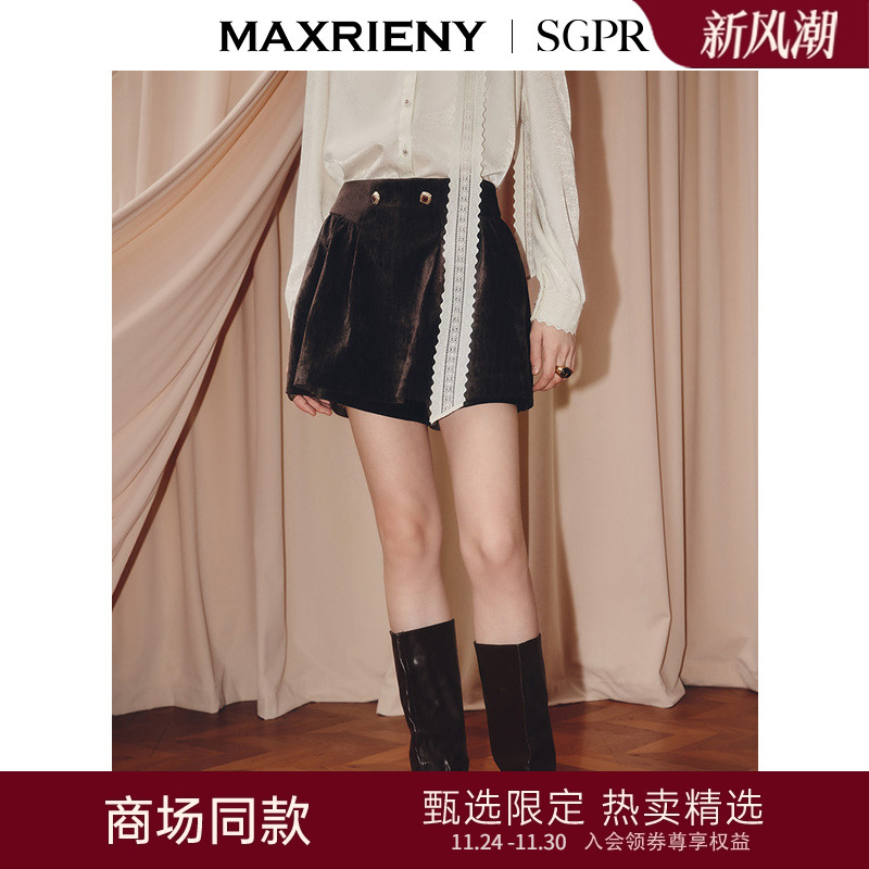 精致纽扣装饰  压褶设计