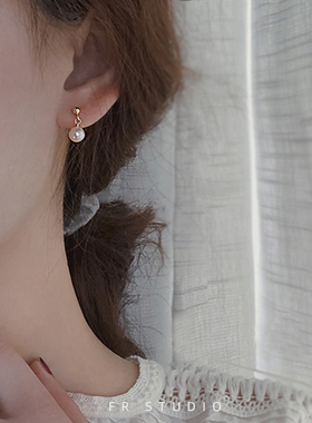 美到不能呼吸的天然珍珠14k包金耳钉女简约气质高级感蚊香盘耳夹