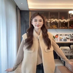 园园美衣马甲女皮毛一体加厚保暖新款马夹开衫坎肩韩版羊羔毛马甲