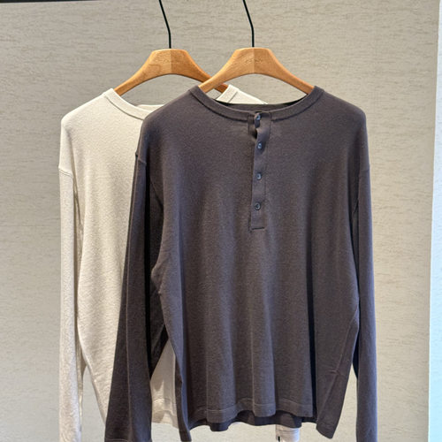 extreme cashmere | N°407 FATOU棉混纺四粒扣套头细针毛衫