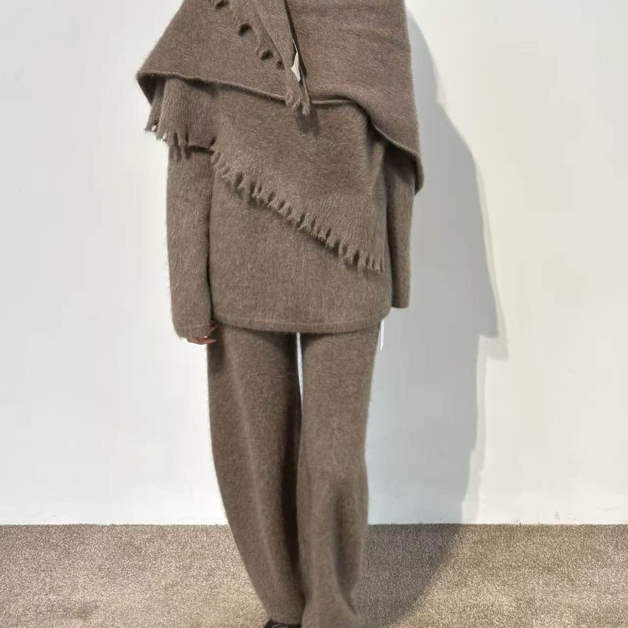 Swaying/knit | 25秋冬新款亮片绣羊绒直筒裤卡其/白色