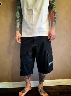 NE核爆炸chicano嘻哈美式复古刺绣全棉大码黑色工装休闲七分短裤