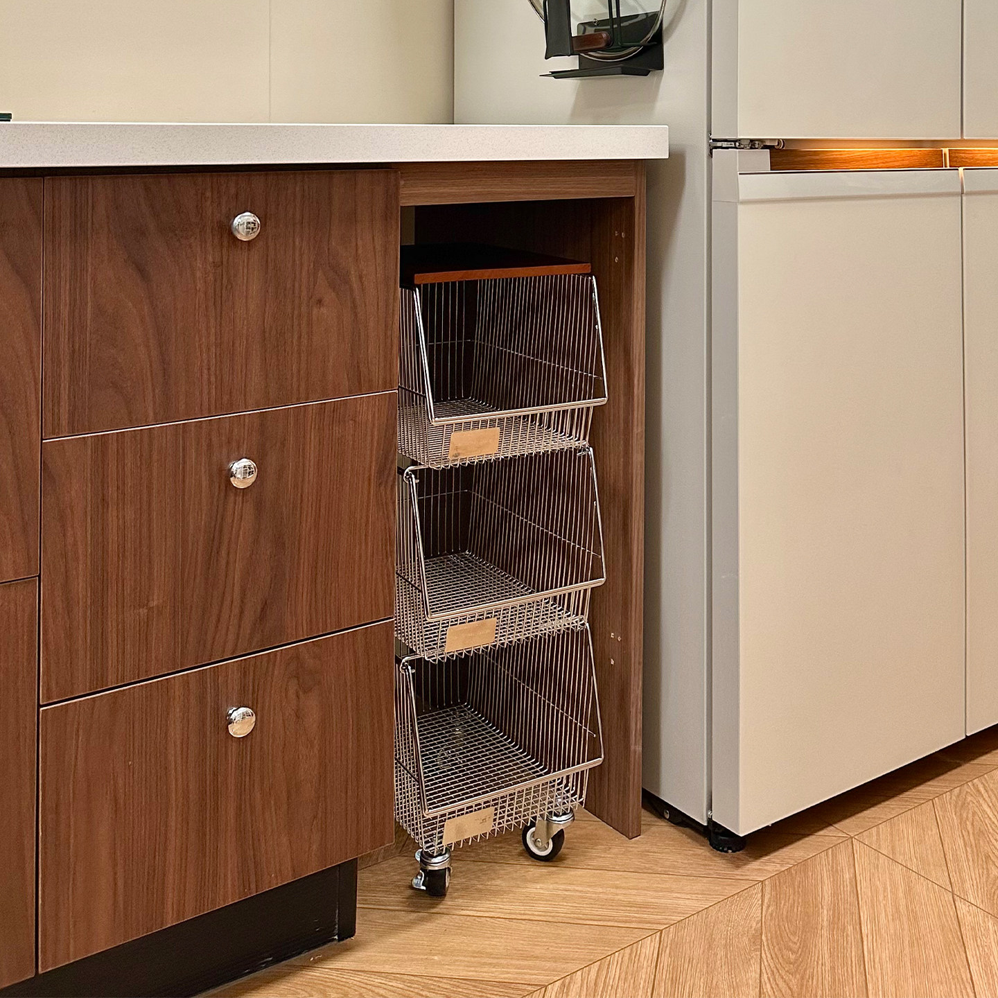 厨房多功能置物架橱柜内置移动小推车不锈钢落地果蔬调料品收纳篮,厨房/烹饪用具,果蔬置物架/篮/框,淘宝优惠券,粉丝福利购,淘宝优惠卷