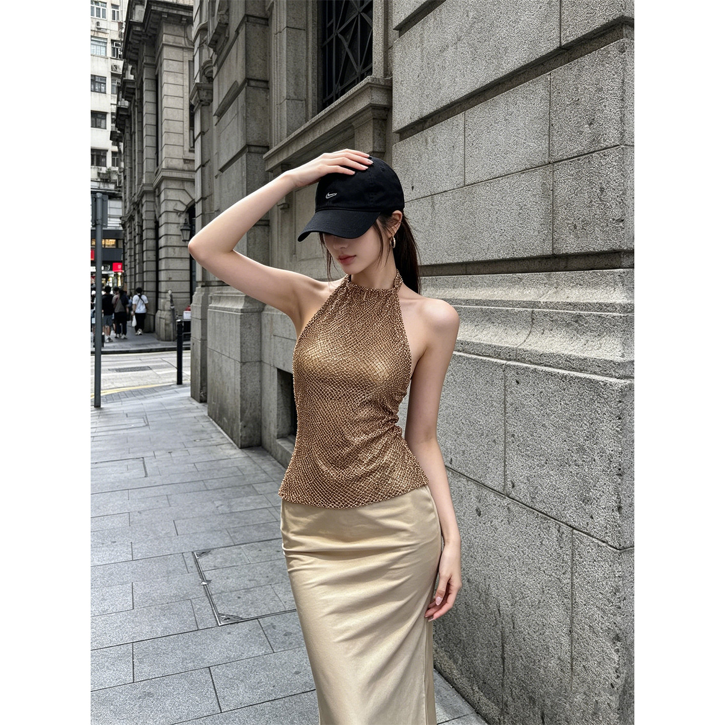 HUAX 辣妹风金色网纹挂脖背心女装夏季性感修身露背无袖外穿上衣