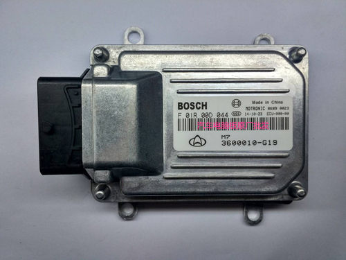 厂家实拍长安汽车电脑板ECU发动机电脑版 F01R00D044正品包邮
