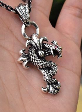 男士嘻哈潮细致红眼蟒蛇造型军花十字架泰银吊坠925纯银朋克挂件