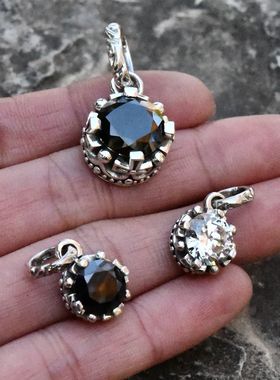 男女复古镶嵌黑白钻皇冠造型小众款宫廷泰银吊坠925纯银情侣挂件