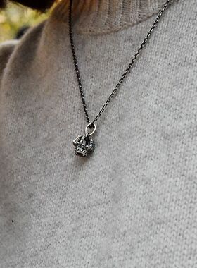 女士复古镶嵌石榴石吊坠纯银挂件