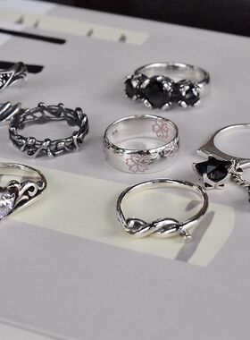 孤品哥特镶钻星星爱心翅膀戒指