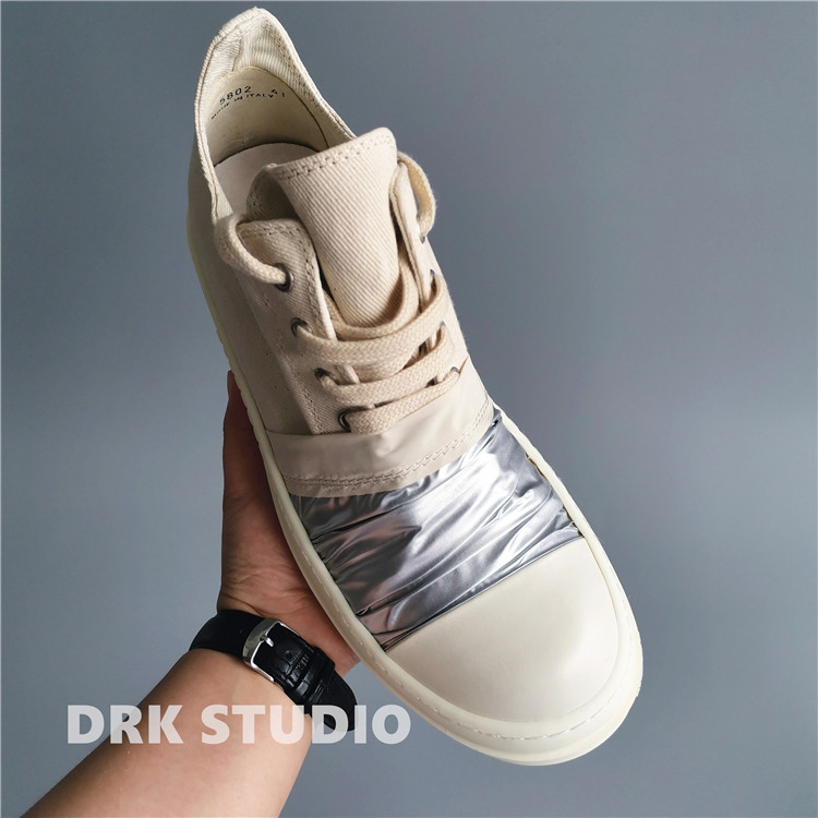 Apricot Silver Pleats