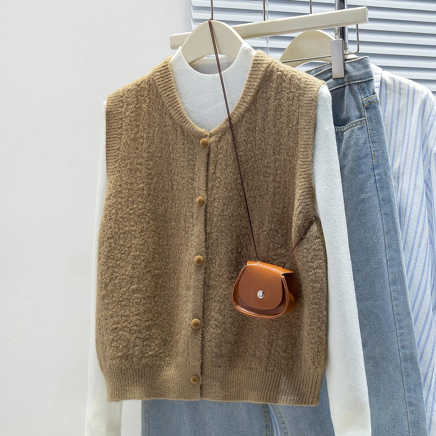 可风各针织马甲510030P42K67.2韩系显白针织马甲女，女装马甲，可风各