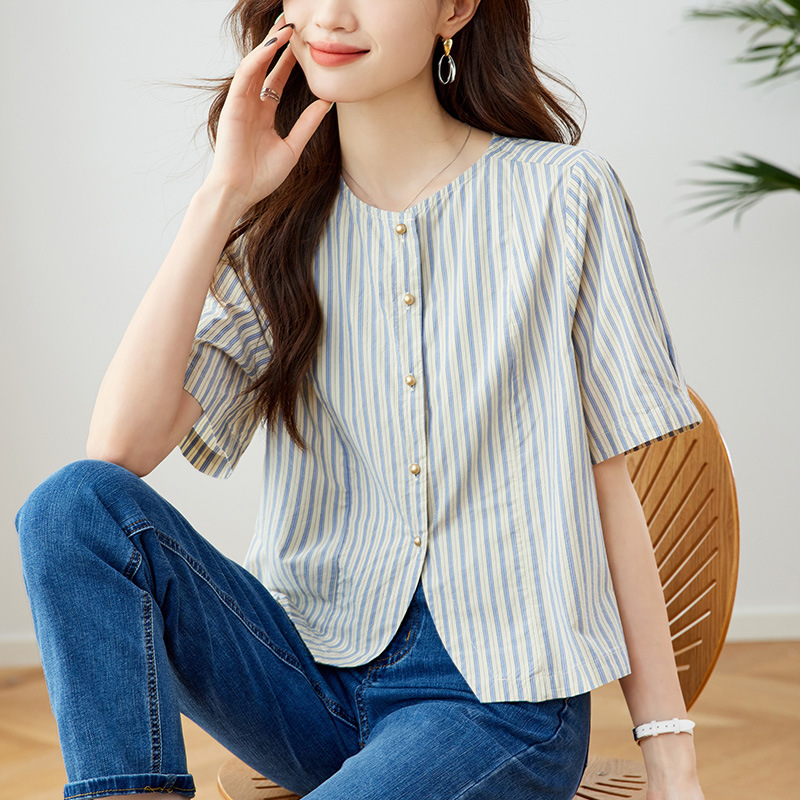 时尚百搭条纹衬衫女宽松显瘦短袖上衣，女装衬衫，可风各