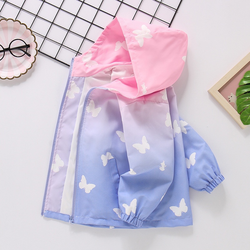 女童外套春秋2025新款春季装女孩洋气宝宝渐变户外上衣儿童冲锋衣
