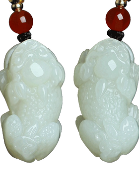 和田玉貔貅吊坠情侣款玉石饰品