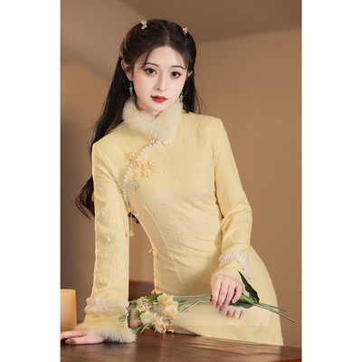 进口复古风改良旗袍2025新款高端修身秋冬款新中式日常穿冬季加厚