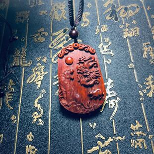 印度小叶紫檀寅卯辰三会东方木局吊坠 红木木雕虎兔龙三会局挂件