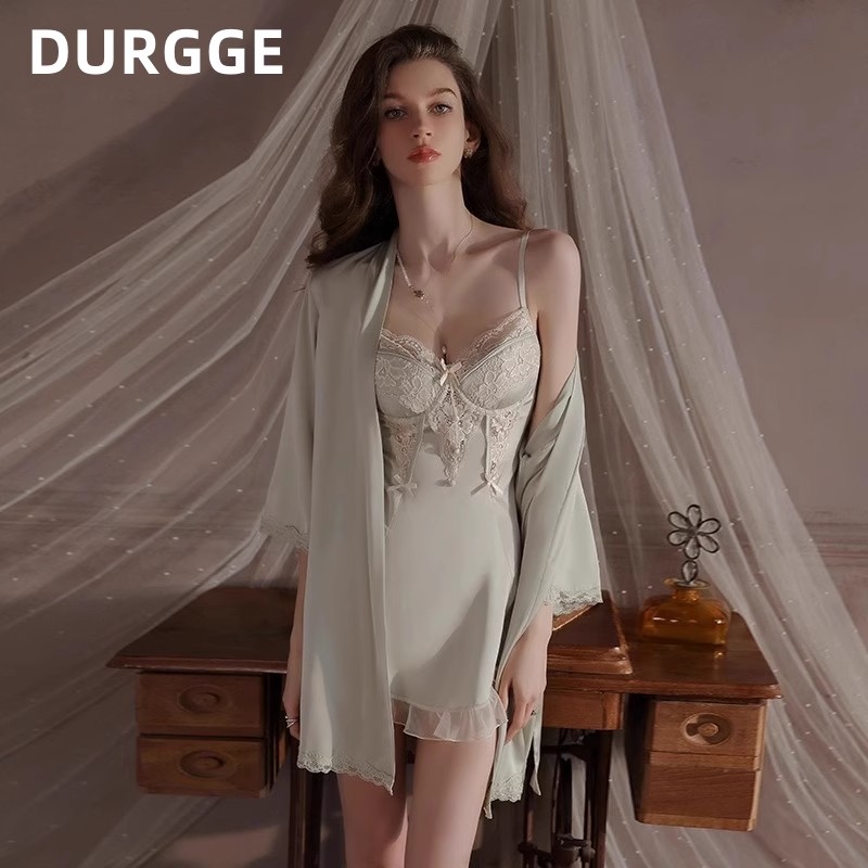 日本durgge性感丝滑睡衣