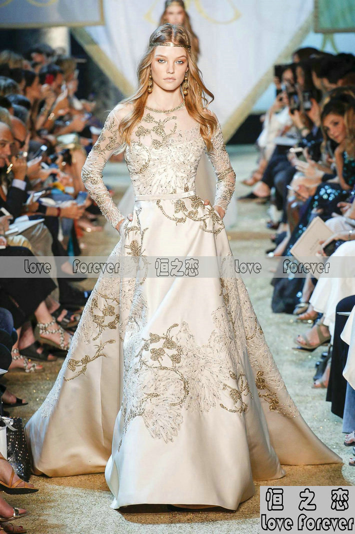 蕾丝大气a字裙表演新娘晚礼服