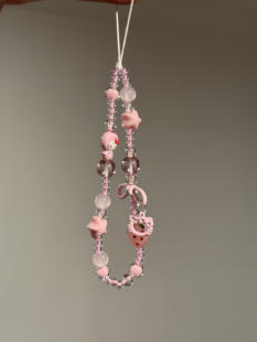 ins风韩系手机链粉色草莓kt挂件手机串珠手链ccd挂件相机挂件手绳