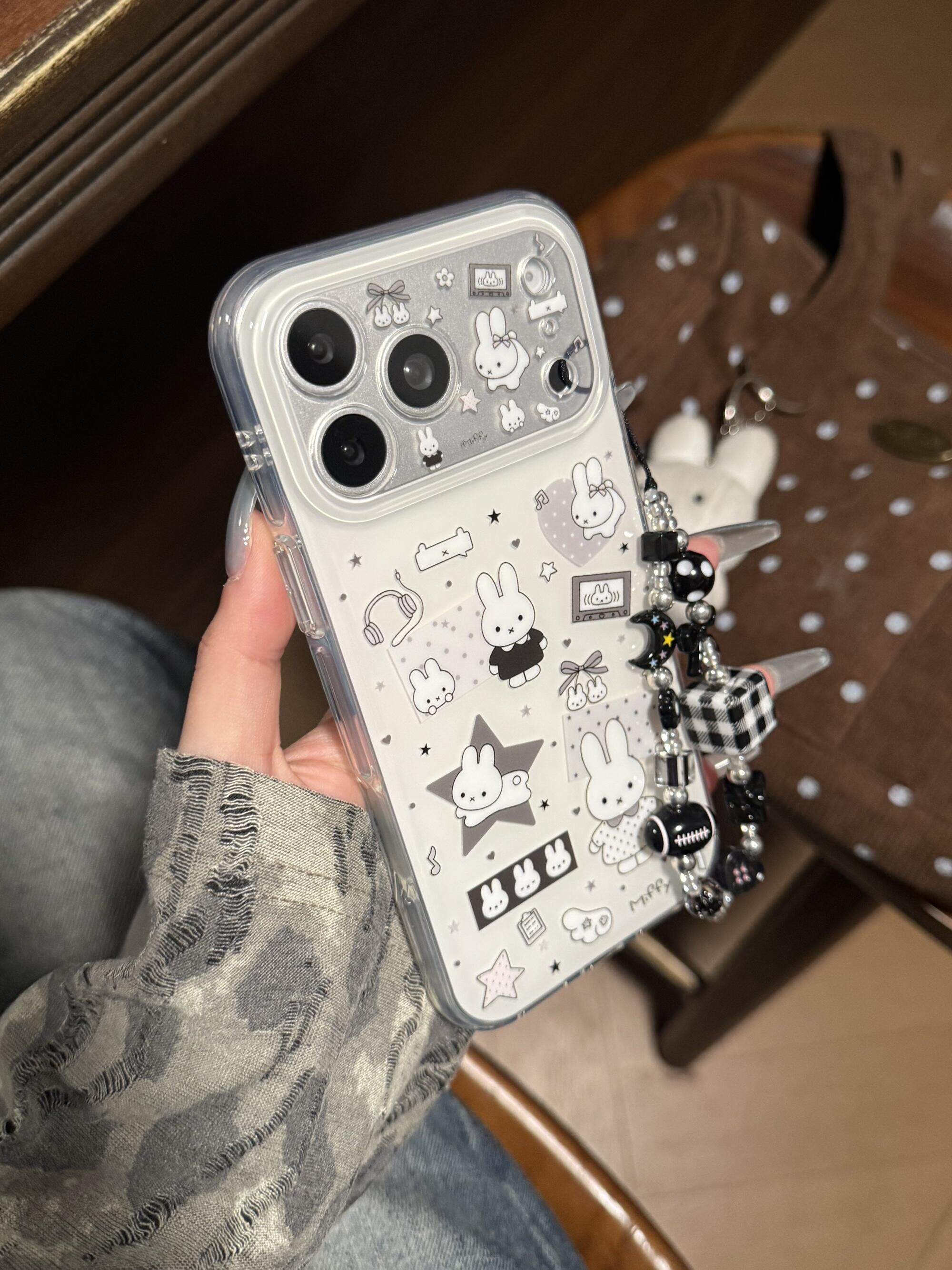 黑白米菲星星耳机可爱韩系ins风17pro手机壳17promax保护iphone15女款16pro双层16卡通iPhone17苹果15pro