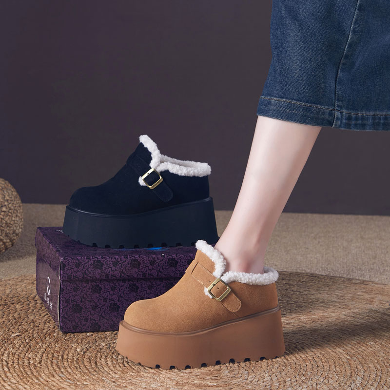 震地王内增高10cn女鞋2025冬季厚底休闲外穿网红高跟加绒包头拖鞋