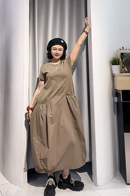 ZBY原创2025夏季新款时尚通勤简洁显瘦针织圆领短袖连衣裙女87501